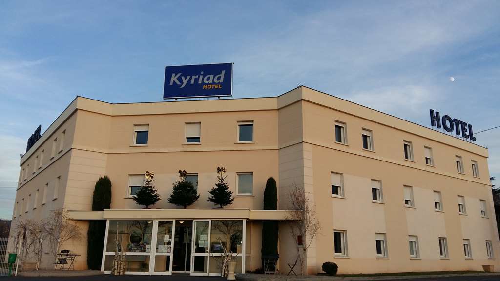 Kyriad Ouest Hotel 3*